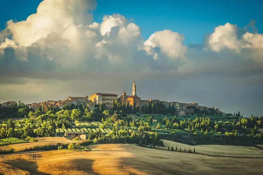 Hotel San Gregorio Pienza 3*,