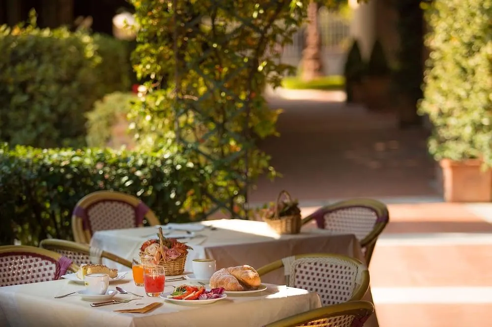 Hotel San Gregorio Pienza 3*,