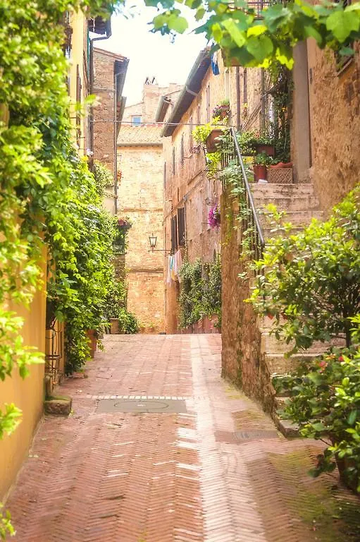 ***  Hotel San Gregorio Pienza Italy